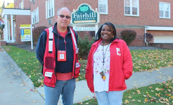 red-cross-volunteers-bill-geschke-and-felicia-lee